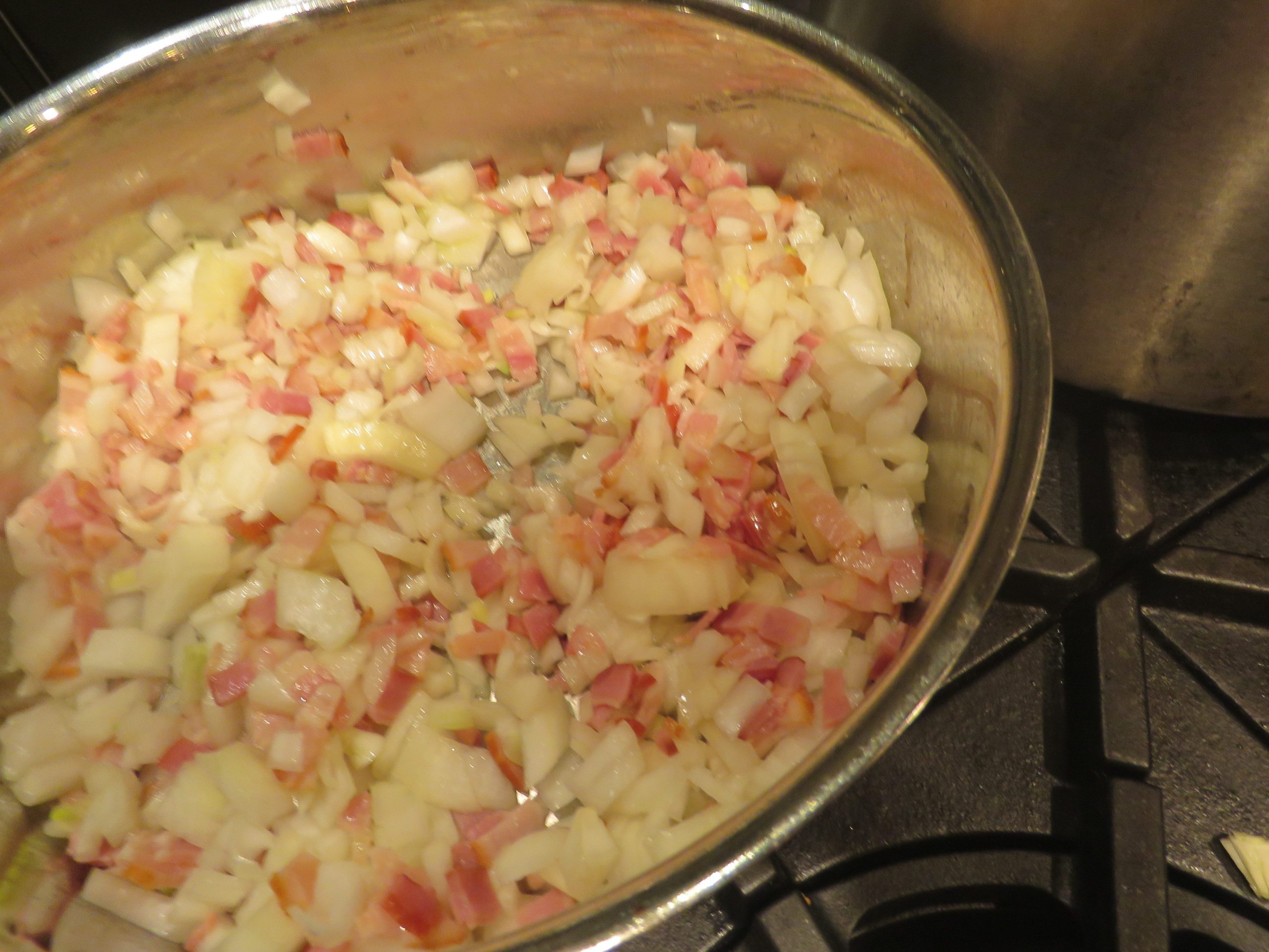 Recipes - 30 minute meals and organic recipes from Nutrafarms - Onions Garlic and Smoked Bacon